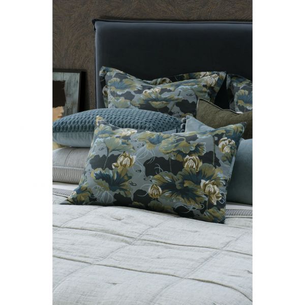 Bianca Lorenne Waterlily Ocean Standard Pillowcase Pair | Allium Interiors