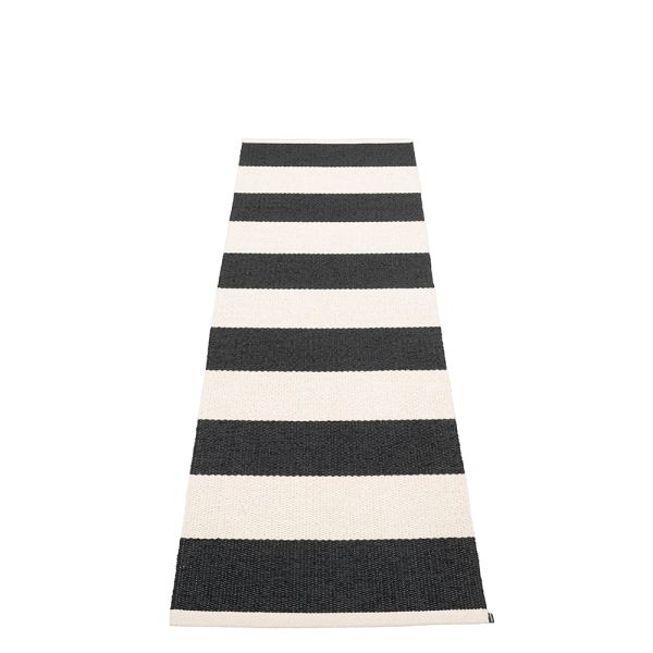 Pappelina Rug Bob Black & Vanilla | Allium Interiors