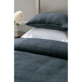 Bianca Lorenne Kaiyu Midnight Duvet Set