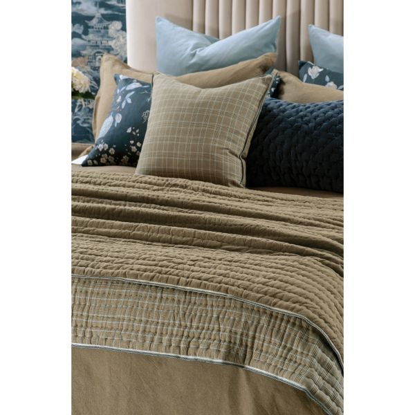 Bianca Lorenne Appetto Hazel Coverlet | Allium Interiors