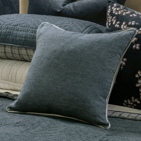 Bianca Lorenne Appetto Midnight Cushion | Allium Interiors