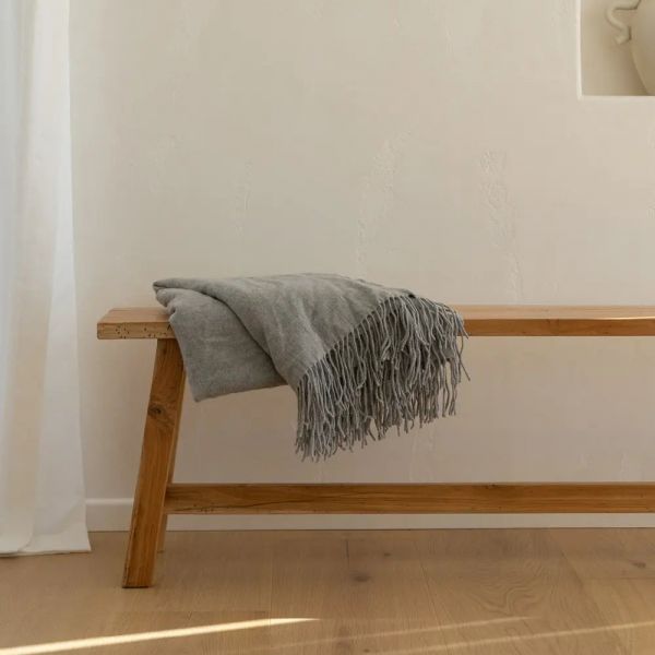 Isle of Omni Throw Cashmere & Lambswool | Allium Interiors