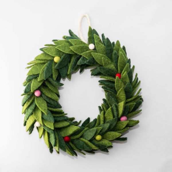 Vevoke Christmas Wreath Leaves & Balls | Allium Interiors