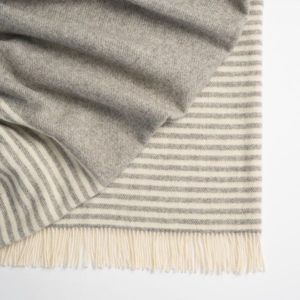 Weave Throw Catlins Ash | Allium Interiors