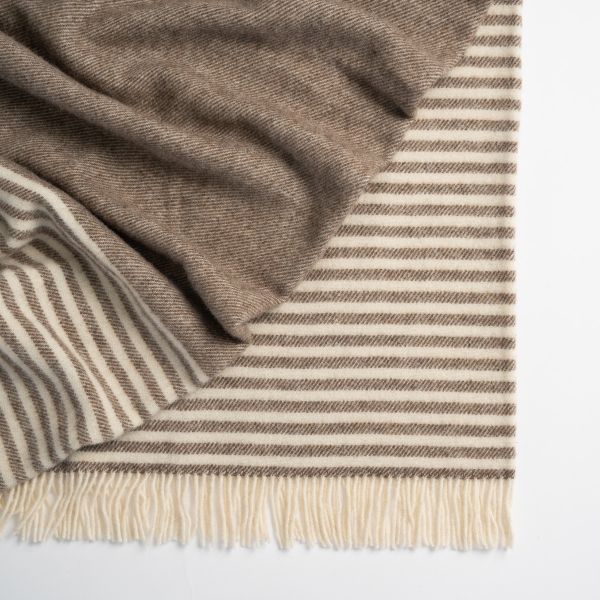 Weave Throw Catlins Brown | Allium Interiors