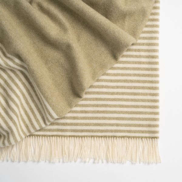 Weave Throw Catlins Pea | Allium Interiors