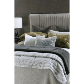 Bianca Lorenne Tobiishi Grey Comforter