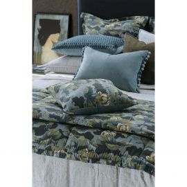 Bianca Lorenne Waterlily Ocean Comforter