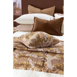 Bianca Lorenne Waterlily Clay Comforter