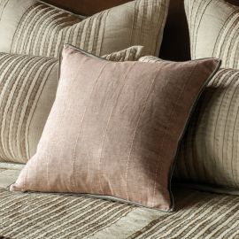 Bianca Lorenne Appetto Rhubarb Cushion